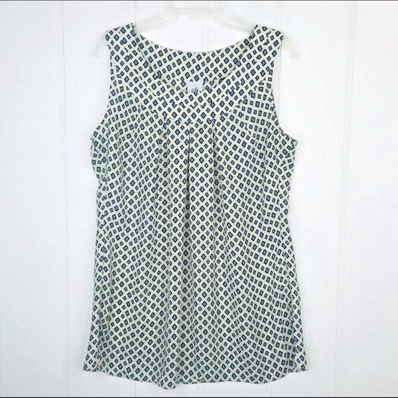 Cabi Cleo tank - Picture 1 of 6